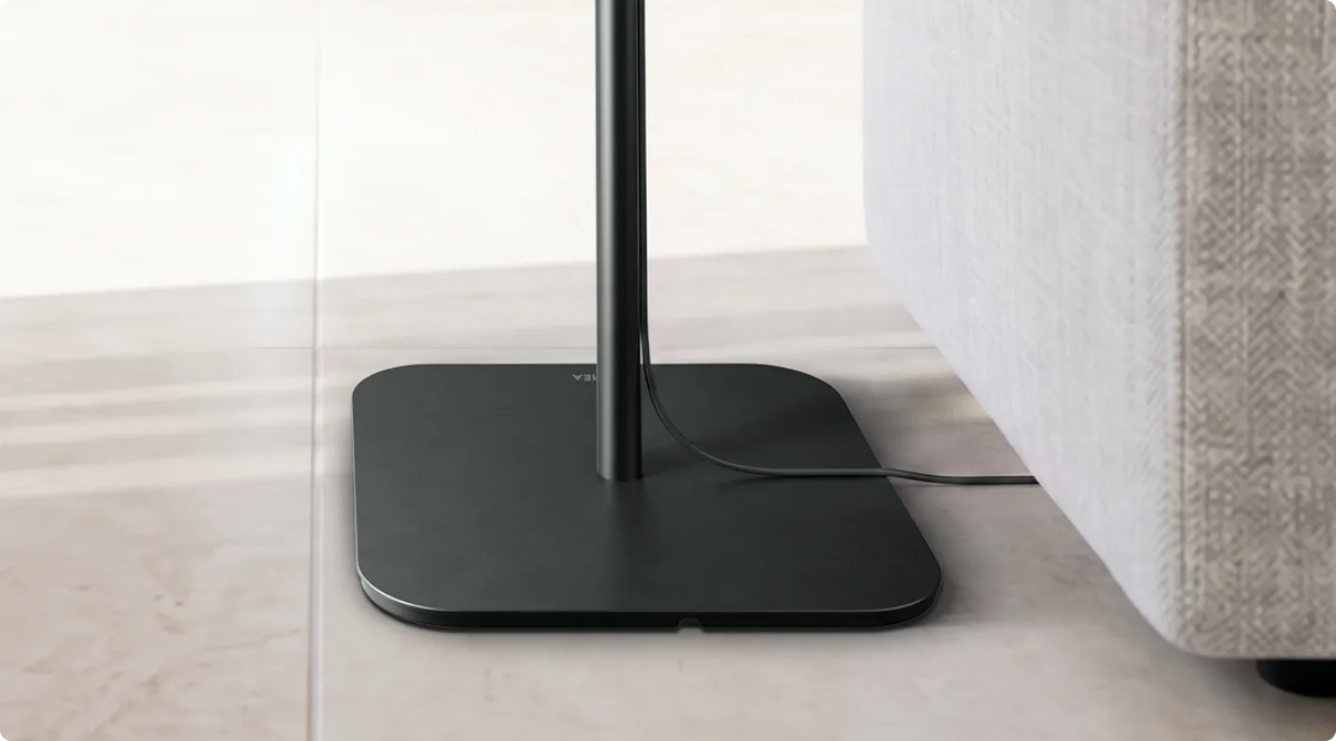 Wide Base for Enhanced Stability